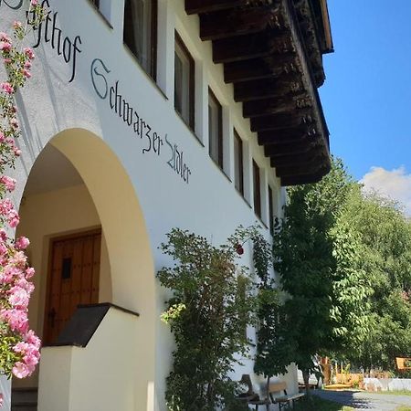 Hotel Schwarzer Adler Pettneu am Arlberg Exterior photo